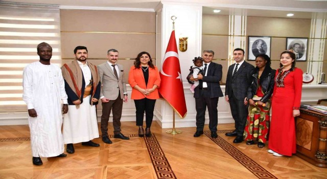 Vali Gürele Dünya Göçmenler Günü ziyareti