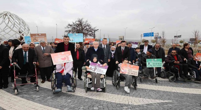 Vali Şimşek: “Engelleri el birliğiyle, gönül birliğiyle aşacağız”