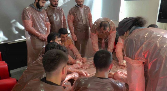 Veterinerlere uygulamalı ‘suni tohumlama eğitimi