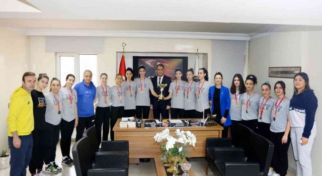 Voleybolda şampiyonluk kupası GKVnin