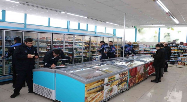 Yalova Belediyesinden zincir marketlere sıkı denetim