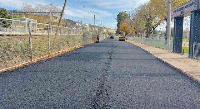 Yarımca sahil yoluna bin 200 ton asfalt