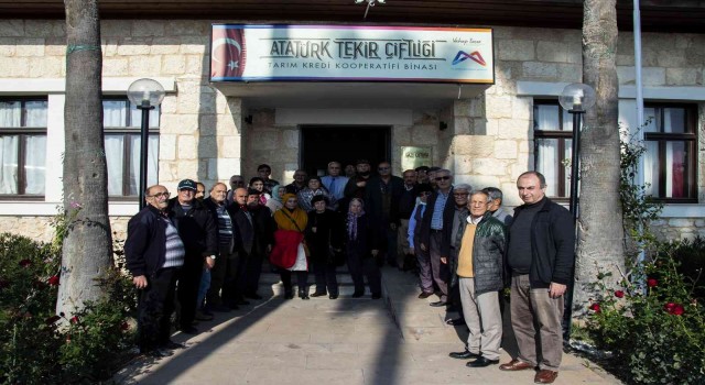Yaş almış vatandaşlar, Gazi Çiftliğini gezdi