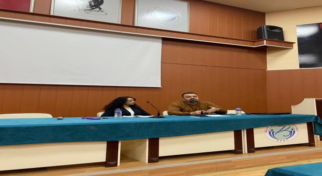 Yeni Bir Ontolojinin İmkanı, İnsan ve Doğa Konferans verildi