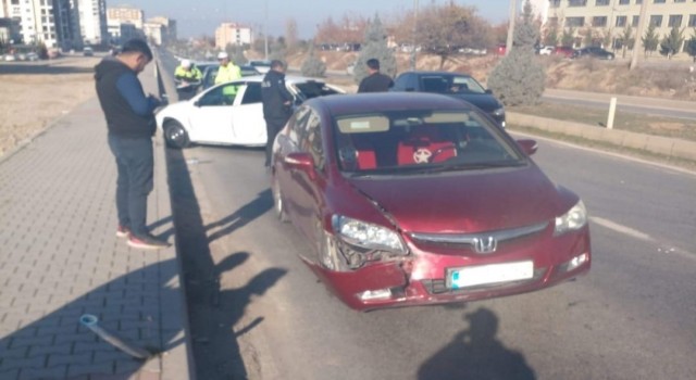 Yeşilyurtta zincirlime kaza: 1 yaralı