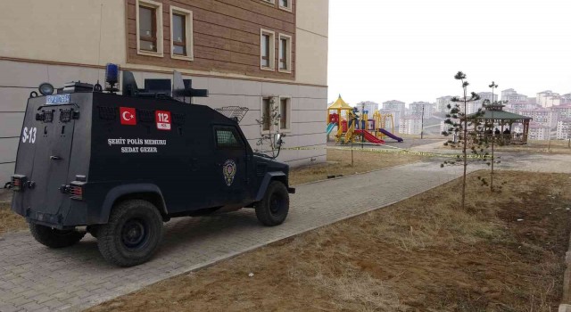 Yüksekovada 6. kattan düşen şahıs hayatını kaybetti