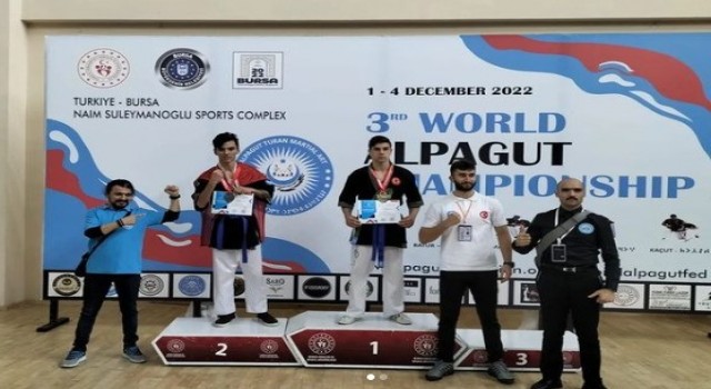 Yunus Emre Ekmekçi, Wushuda ikinci oldu