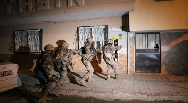 Zehir tacirlerine şafak operasyonu: 27 gözaltı