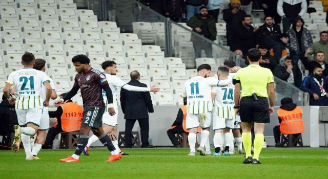 Ziraat Türkiye Kupası: Beşiktaş: 0 - Şanlıurfaspor: 2 (İlk yarı)