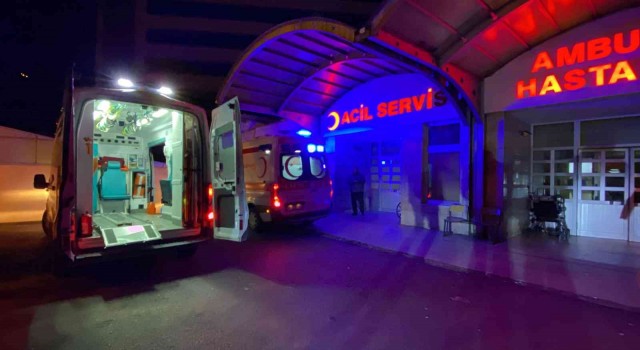 Zonguldakta 24 öğrenci gıda zehirlenmesi şüphesiyle hastaneye kaldırıldı