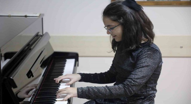 11 yaşındaki konservatuvar öğrencisinden yurt dışında önemli başarı