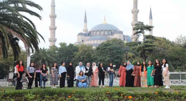 2022 yılında Dilovasından 5 bin 250 kadın kültür turu yaptı