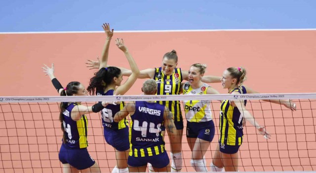 2023 CEV Şampiyonlar Ligi: Fenerbahçe Opet: 3 - Stuttgart: 1