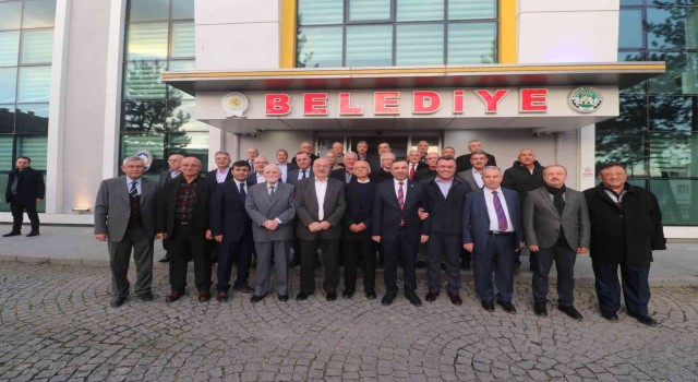 40 belediye başkanı Kavakta toplandı