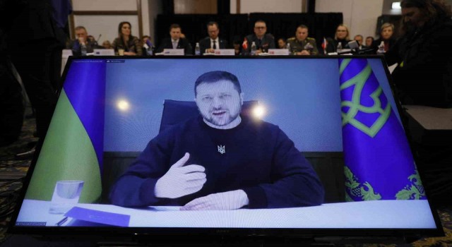 ABD Savunma Bakanı Austinden Ukraynaya askeri yardım çağrısı: “Daha derine inmenin zamanı geldi”
