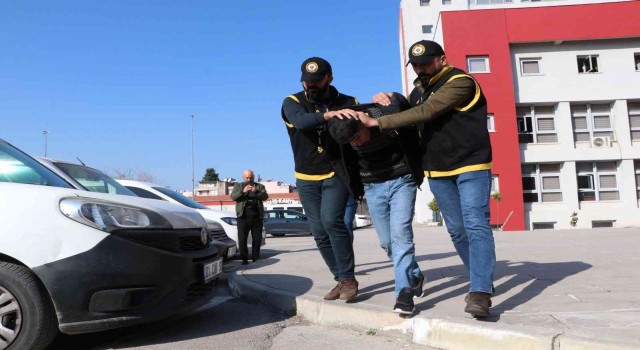 Adanada “Motosikleti hızlı kullanıyorsun” cinayeti kamerada