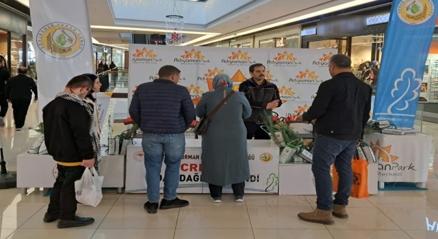 Adıyamanda fidan dağıtımları devam ediyor