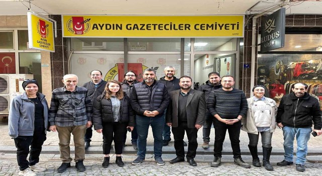 AGCden muhabirlere ödül