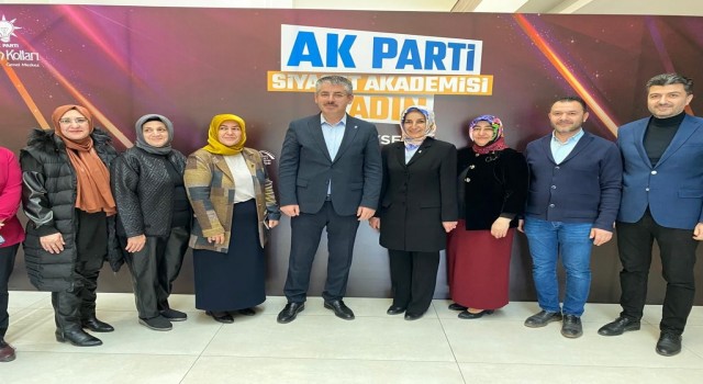 AK Partiden kadınlara eğitim