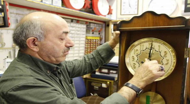 Akrep ve yelkovan arasında geçen 44 yıl