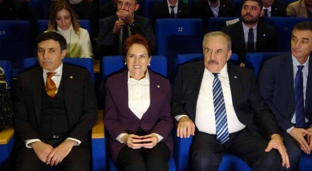 Akşener, Diyarbakırda partisinin 2. olağan kongresine katıldı