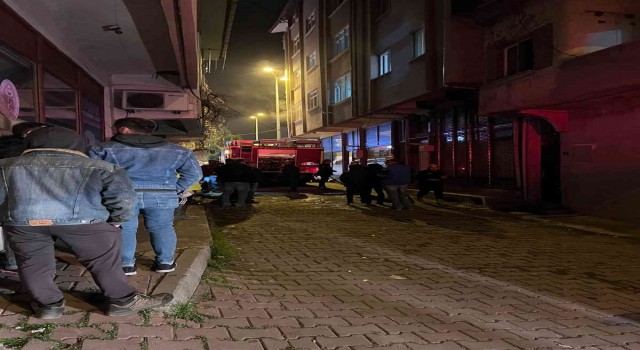 Alev alan priz evi yaktı