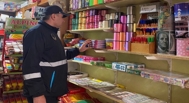 Altınova zabıtasından kırtasiyelere denetim