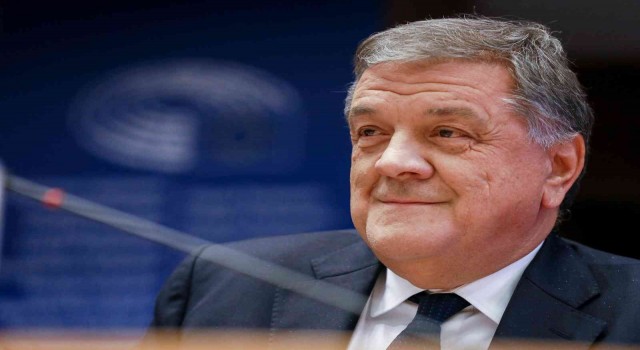 APdeki yolsuzluk soruşturmasında gözaltına olan Panzeri itirafçı oldu