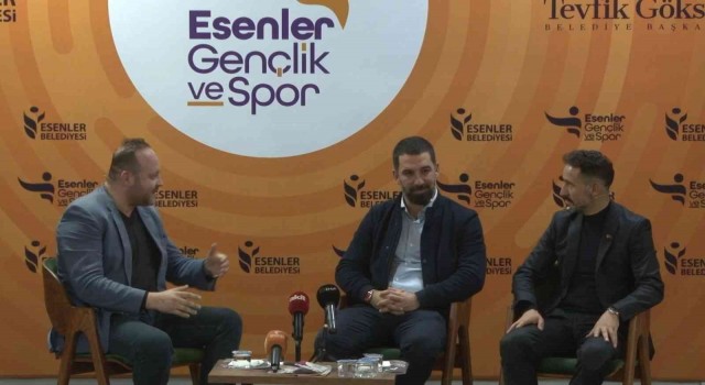 Arda Turan, Esenlerli gençlerle buluştu