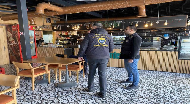 Ataşehirde okul önlerinde sıkı denetim