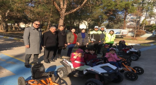 Aydında 20 anasınıfı öğrencisi “trafik dedektifi” oldu
