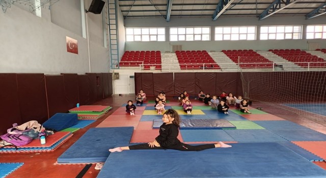 Aydında ilkokul öğrencilerinin spor ateşi ortaya çıkıyor