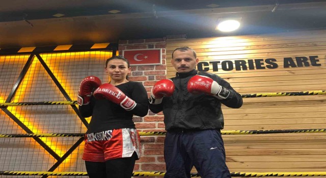 Aynı evi ve ringi paylaşıyorlar