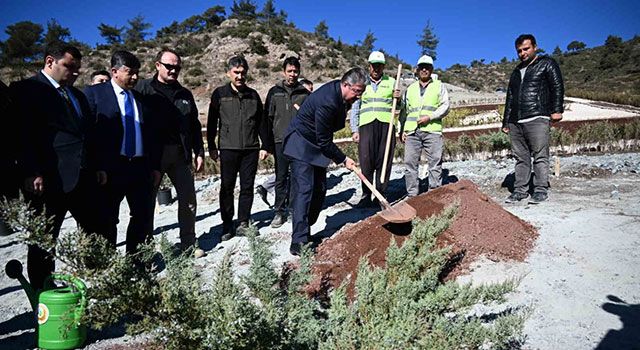 Bahçe İlçesi’nde 28 bin fidan toprakla buluşturuldu