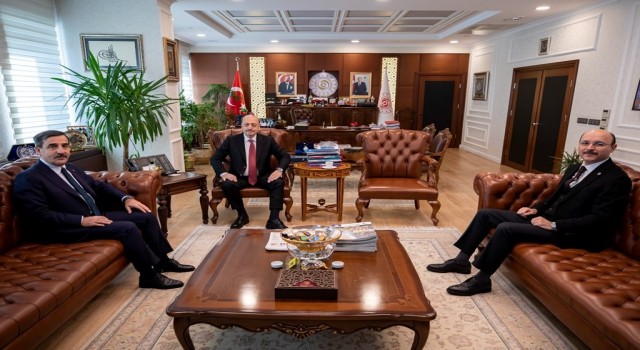 Bakan Bilgin, Türkiye Kamu-Sen heyeti ile görüştü