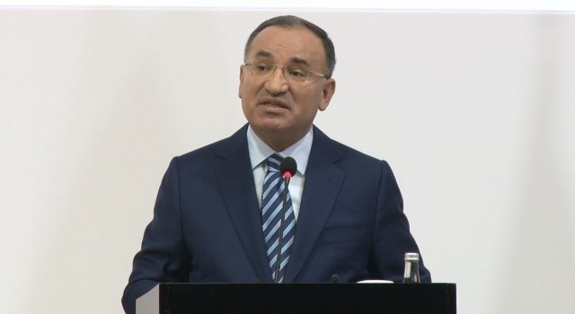 Bakan Bozdağ: Hakim ve savcıların vicdanı anayasa, kanun ve hukukla mutlak ve mutlak bağlı olmalıdır