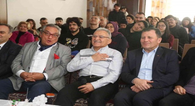 Bakan Kasapoğludan Doktor Başkana teşekkür