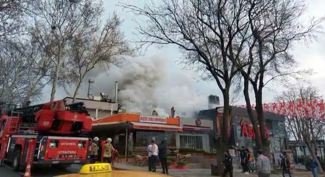 Bakırköyde restoranda yangın