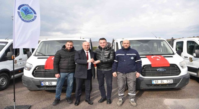 Balıkesir Büyükşehirin desteğiyle haşereyle mücadele başladı