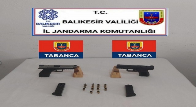 Balıkesirde jandarmadan 111 şahsa uyuşturucu operasyonu