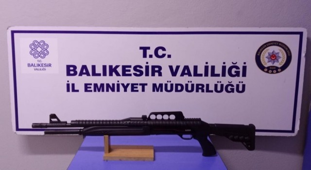 Balıkesirde polis ve jandarmadan asayiş operasyonu