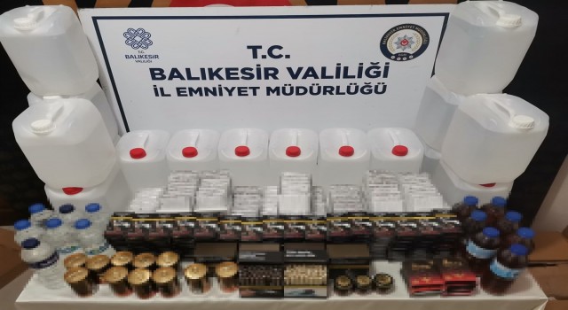 Bandırmada sahte ve kaçak alkol operasyonu