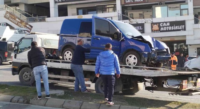 Başakşehirde kaza: 5 yaralı
