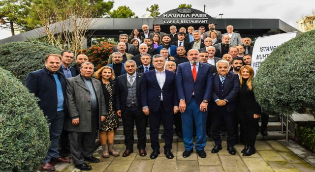 Başkan Bozkurt, Esenyurt Muhtarlar Derneğinin düzenlediği programa katıldı