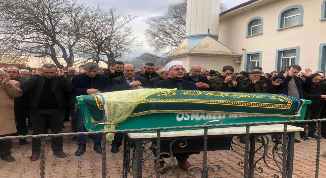 Başkan Çeşmecinin acı günü