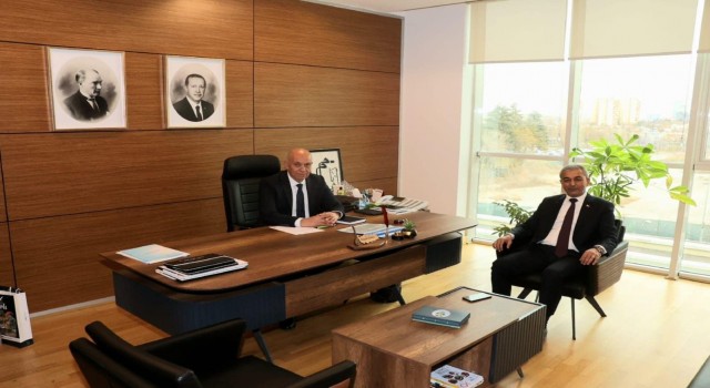 Başkan Kaplan Ankarada 3 günde 19 ziyaret gerçekleştirdi