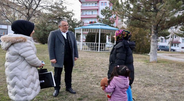 Başkan Savran Cevher Dudayev Mahallesinde vatandaşlarla bir araya geldi