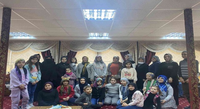 Başkan Tekin Kuran kursu öğrencileriyle bir araya geldi