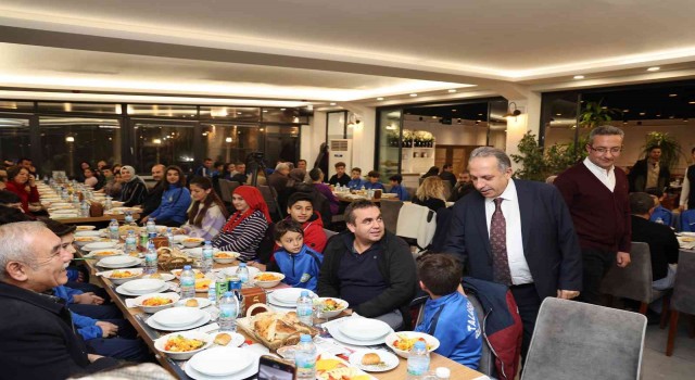 Başkan Yalçından Tebrik ve Kaynaşma Toplantısı