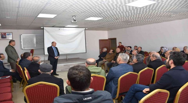 Batmanda köy ve mahalle muhtarlarına eğitim verildi